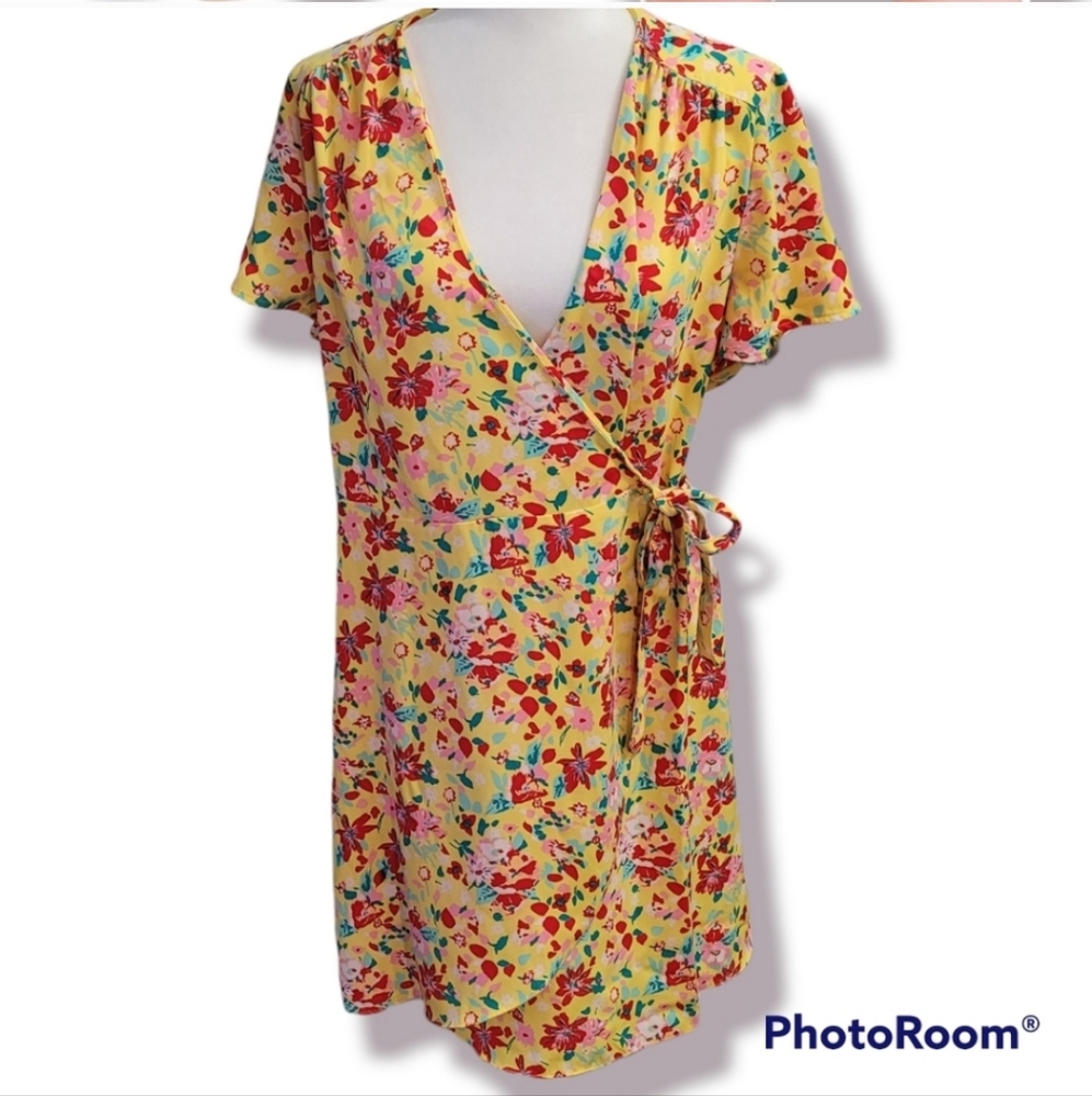 🆕️ J. Crew Floral Print Wrap Dress - Picture 2 of 8